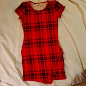 Pink rose red plaid dress size small